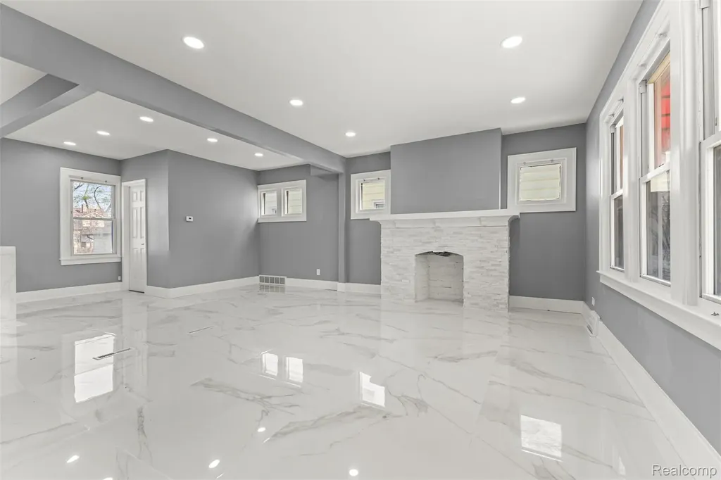6842 Jonathon Street Dearborn City MI 48126