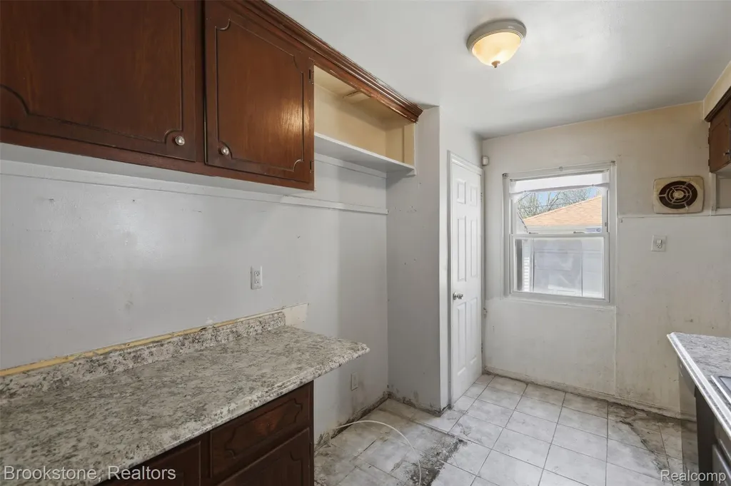 20247 Prevost Street Detroit City MI 48235