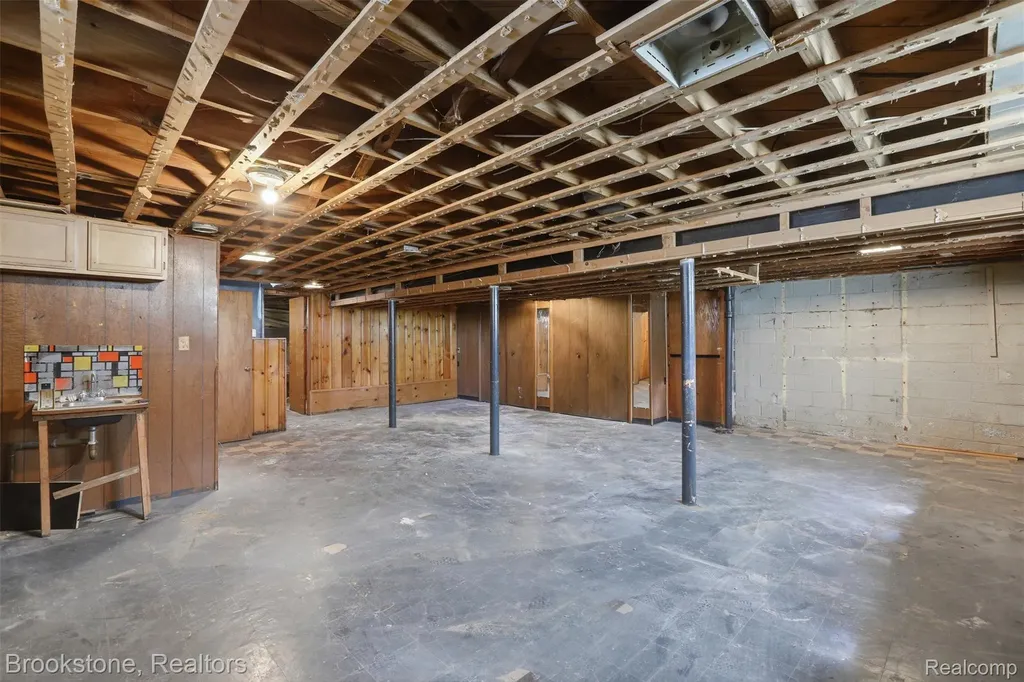 20247 Prevost Street Detroit City MI 48235