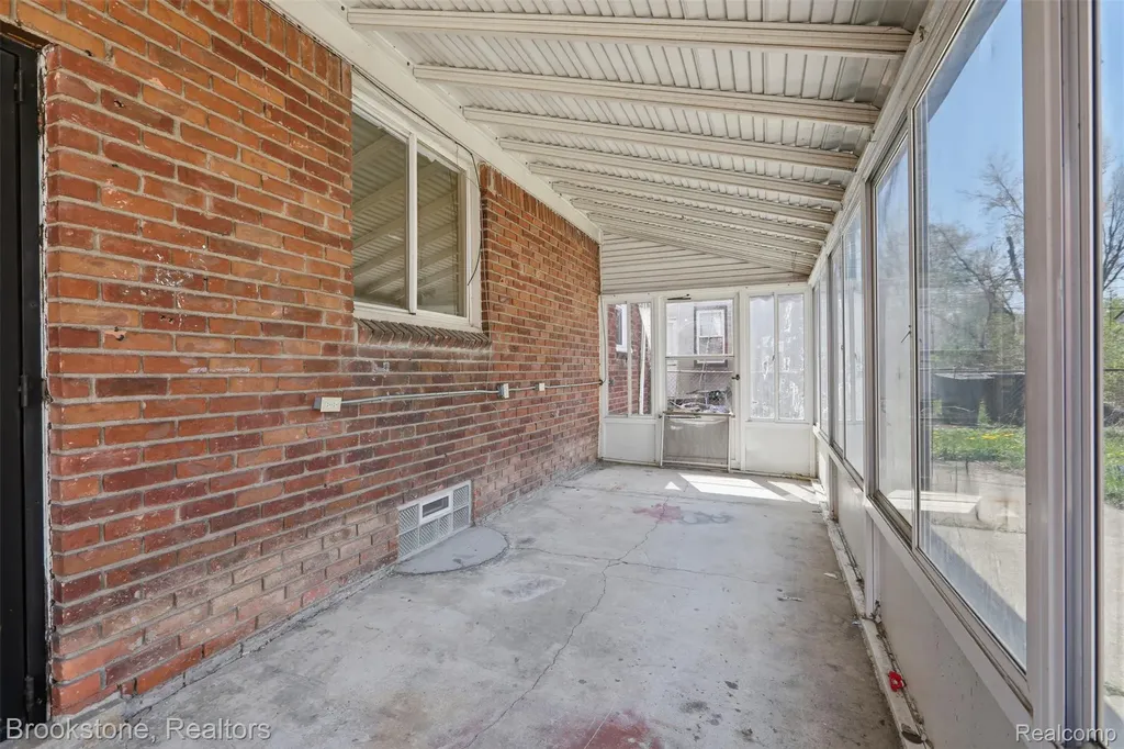 20247 Prevost Street Detroit City MI 48235