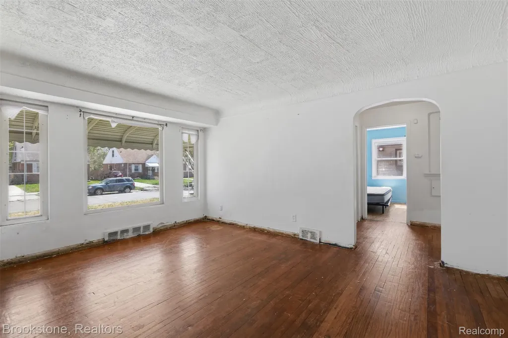 20247 Prevost Street Detroit City MI 48235