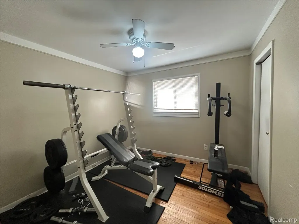 28810 Townley Street Madison Heights City MI 48071