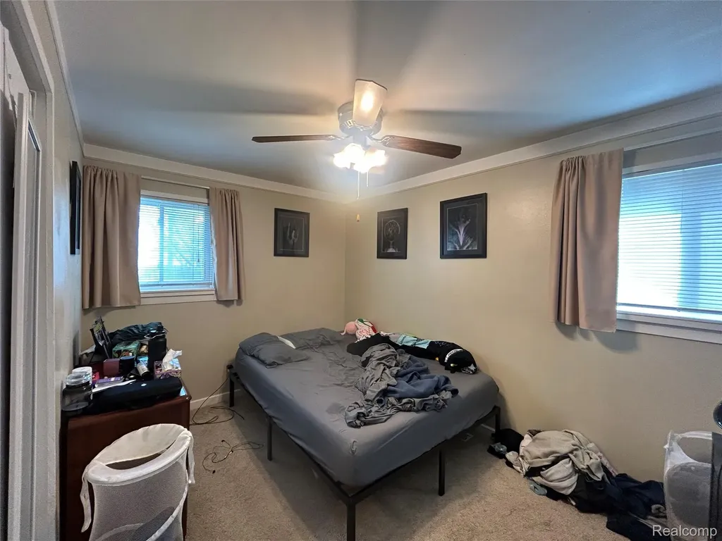 28810 Townley Street Madison Heights City MI 48071