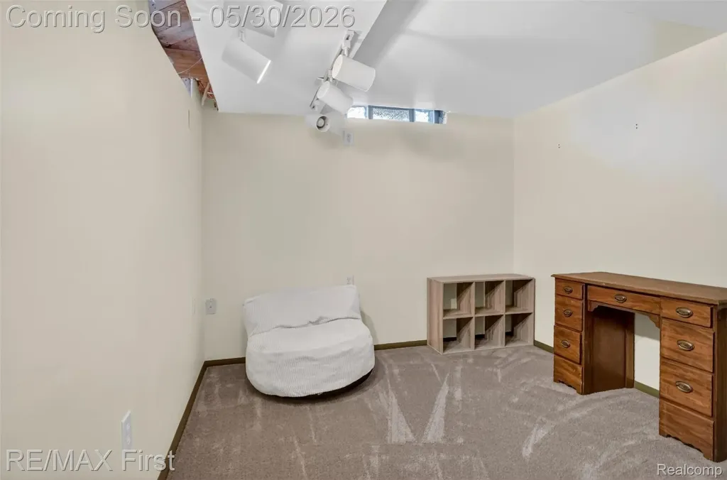 12582 Bender Drive Sterling Heights City MI 48313