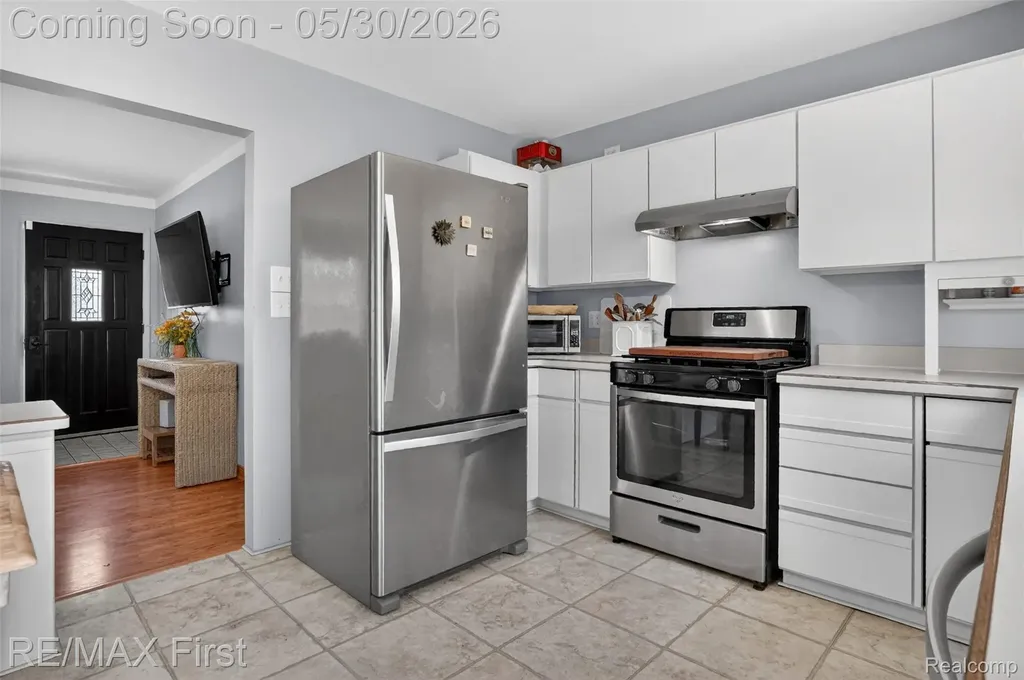 12582 Bender Drive Sterling Heights City MI 48313