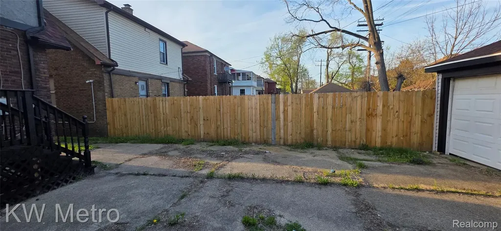 17144 Greenlawn Street Detroit City MI 48221