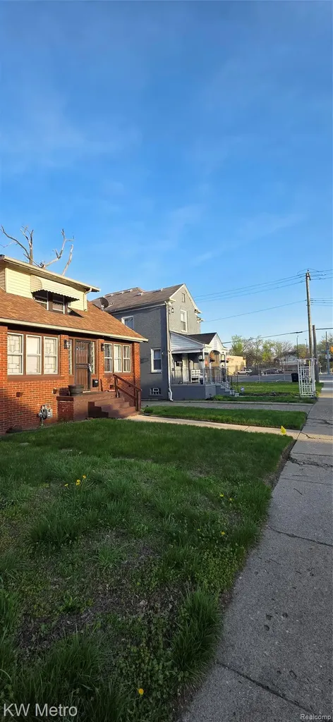17144 Greenlawn Street Detroit City MI 48221