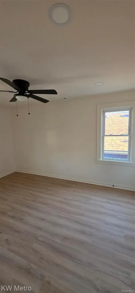 17144 Greenlawn Street Detroit City MI 48221