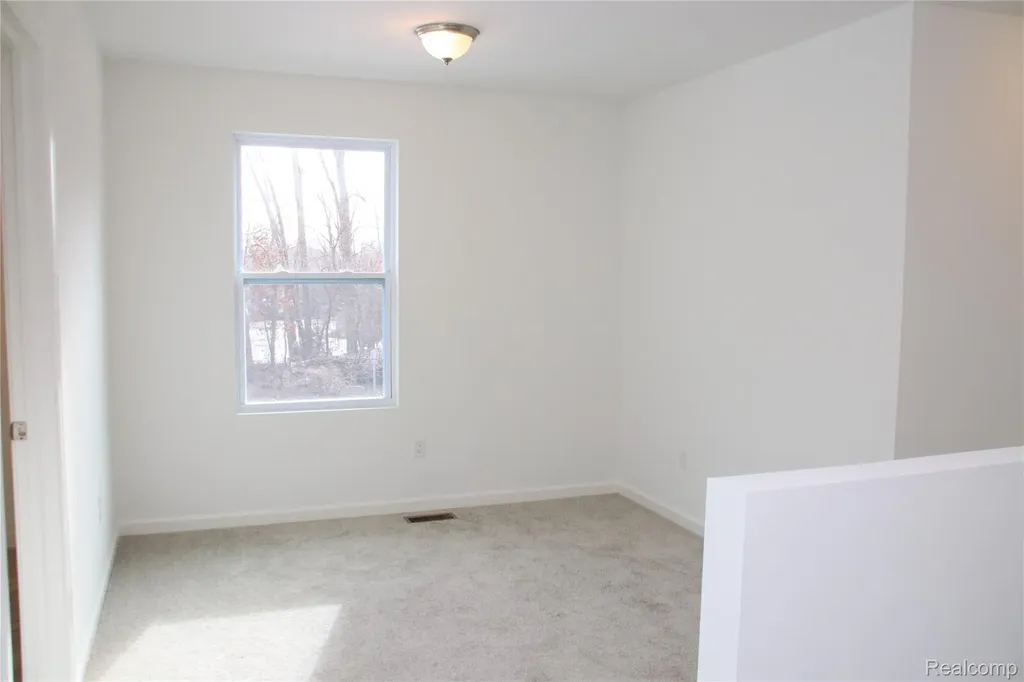 6007 Huron River Lane Ypsilanti Charter Township MI 48197
