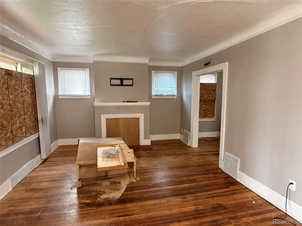 13120 Birwood Street Detroit City MI 48238