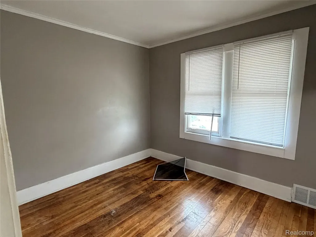 13120 Birwood Street Detroit City MI 48238