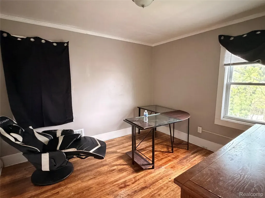 13120 Birwood Street Detroit City MI 48238
