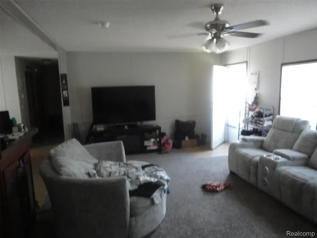 955 Cameron Circle Raisinville Township MI 48161