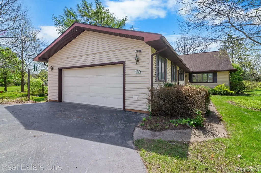 9050 Earhart Road Northfield Township MI 48178