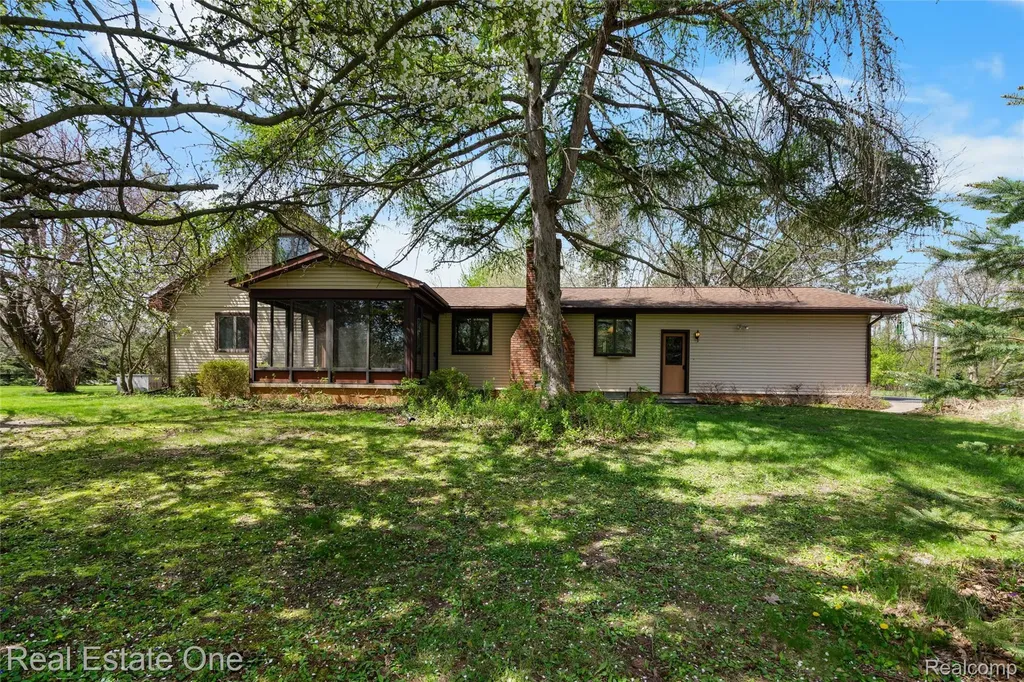 9050 Earhart Road Northfield Township MI 48178