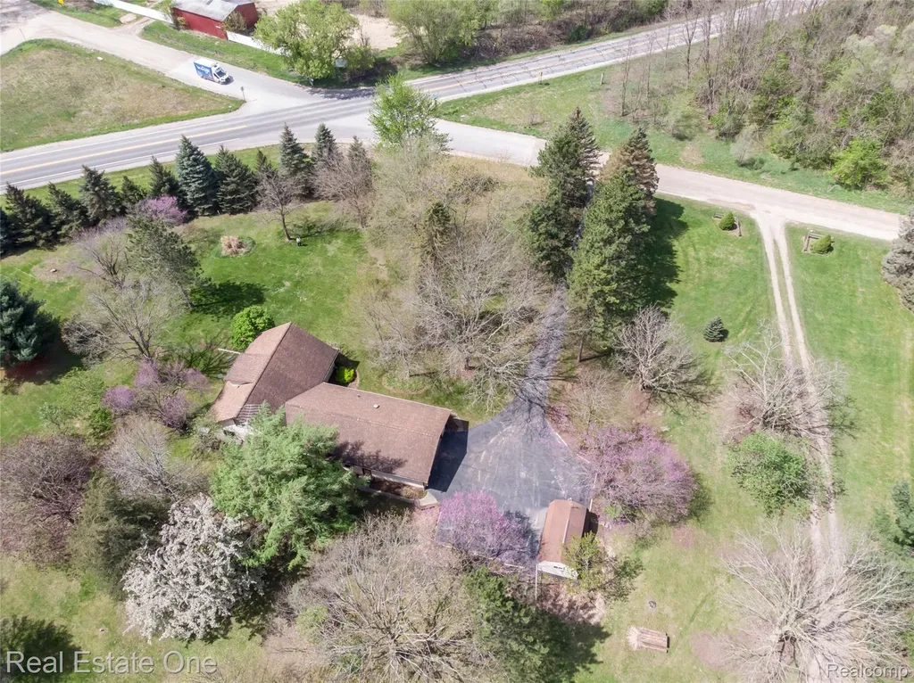 9050 Earhart Road Northfield Township MI 48178