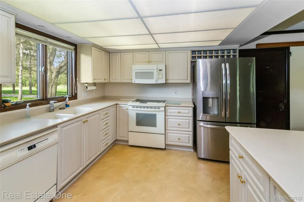 9050 Earhart Road Northfield Township MI 48178