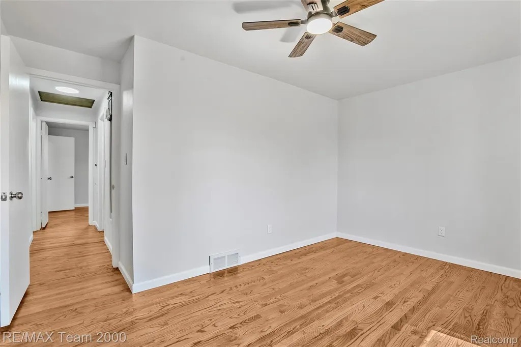 23611 Aviva Street Clinton Charter Township MI 48035