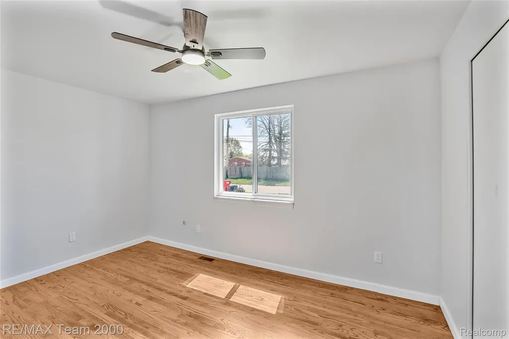 23611 Aviva Street Clinton Charter Township MI 48035
