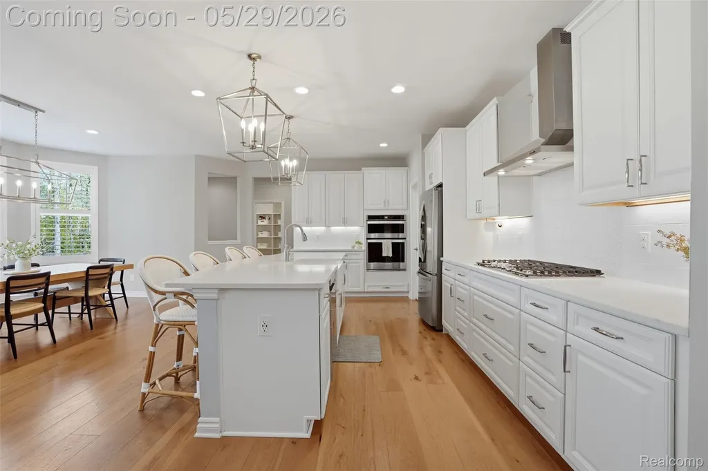 51572 Wales Court Lyon Charter Township MI 48178