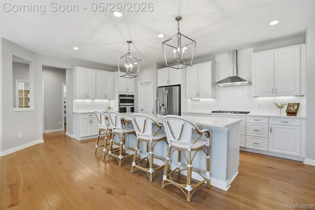 51572 Wales Court Lyon Charter Township MI 48178