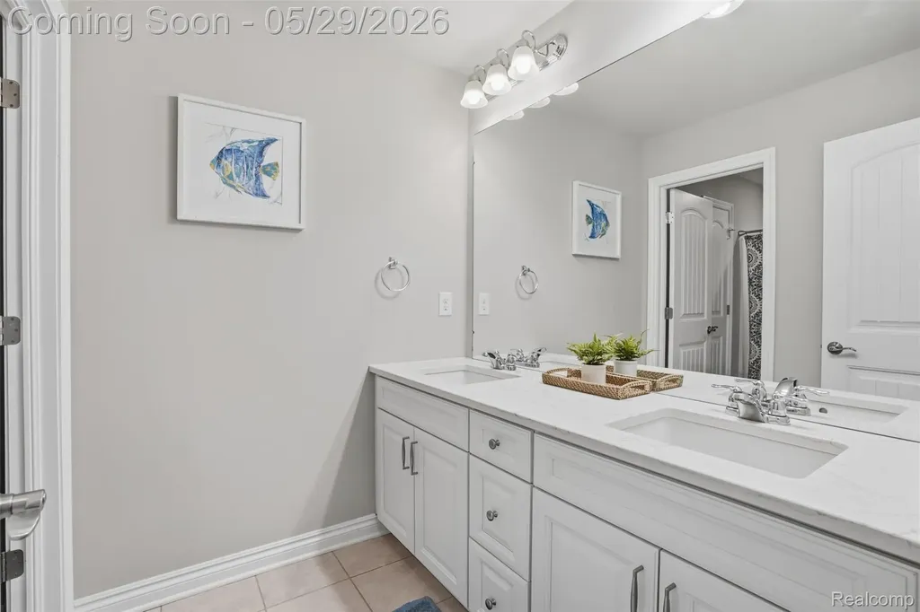 51572 Wales Court Lyon Charter Township MI 48178