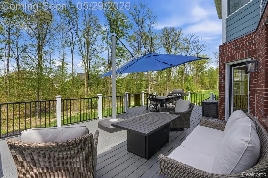 51572 Wales Court Lyon Charter Township MI 48178