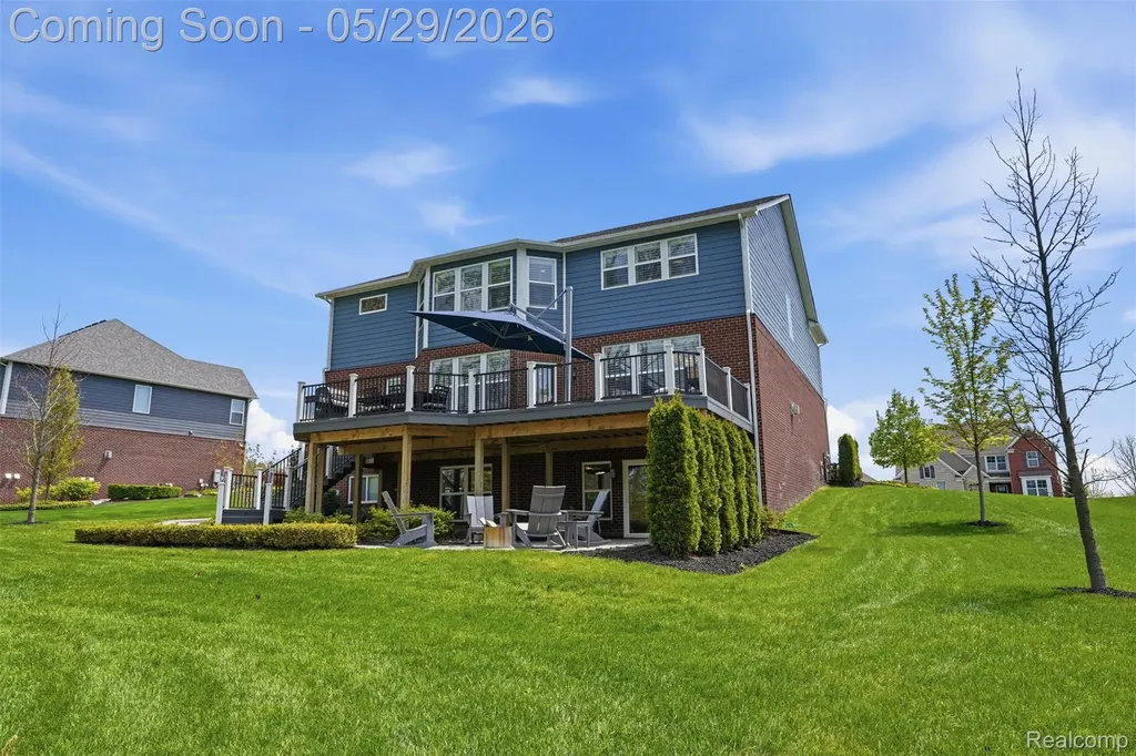 51572 Wales Court Lyon Charter Township MI 48178