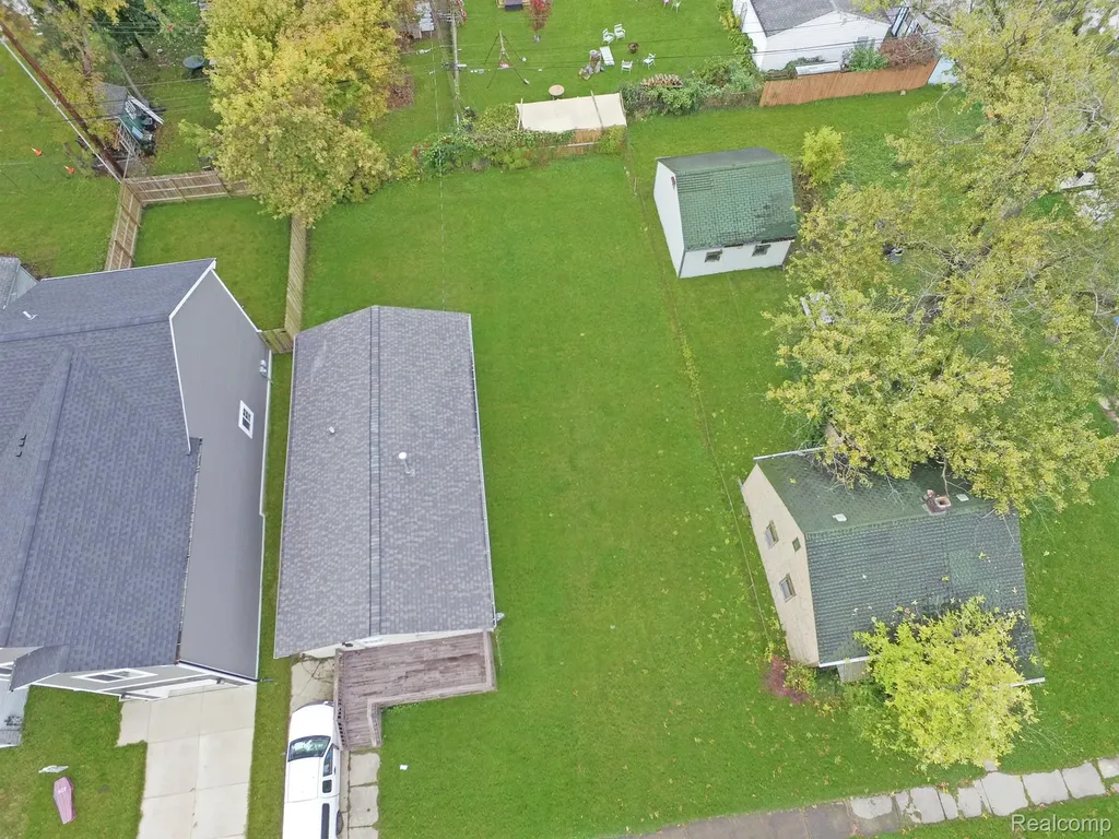 000 W Muir Hazel Park City MI 48030