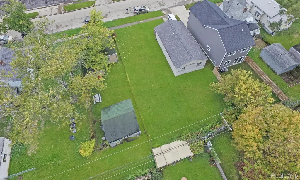 000 W Muir Hazel Park City MI 48030