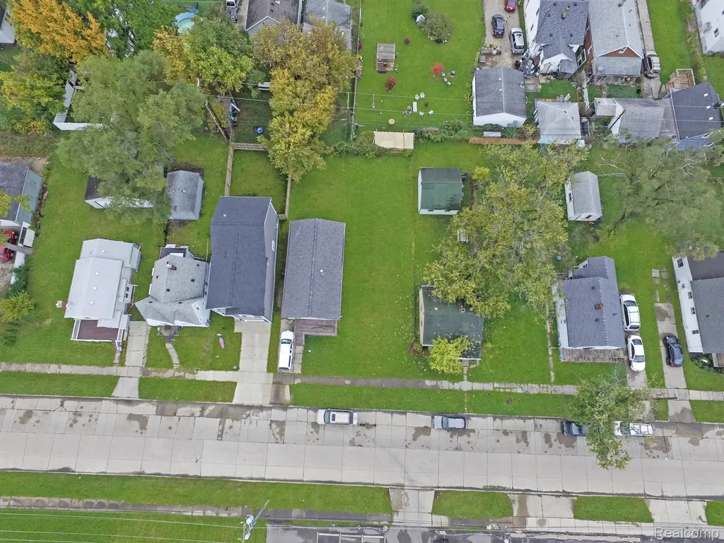 000 W Muir Hazel Park City MI 48030