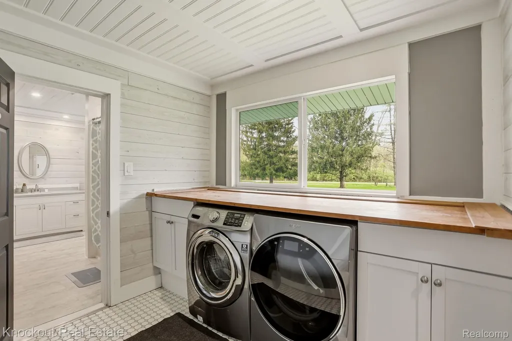 12452 Canada Road Birch Run Township MI 48415