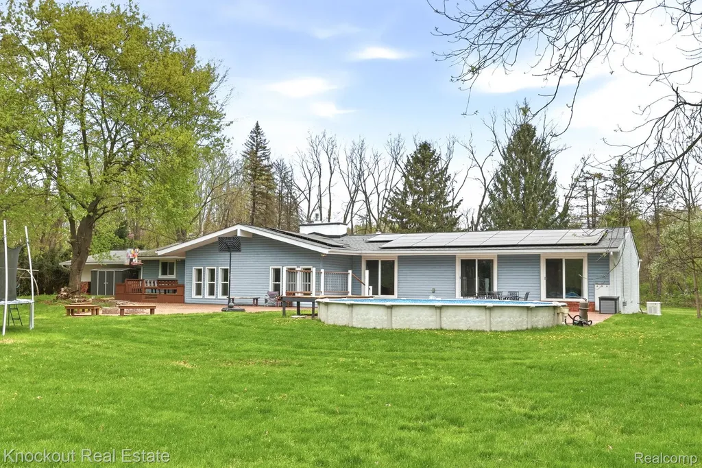 12452 Canada Road Birch Run Township MI 48415