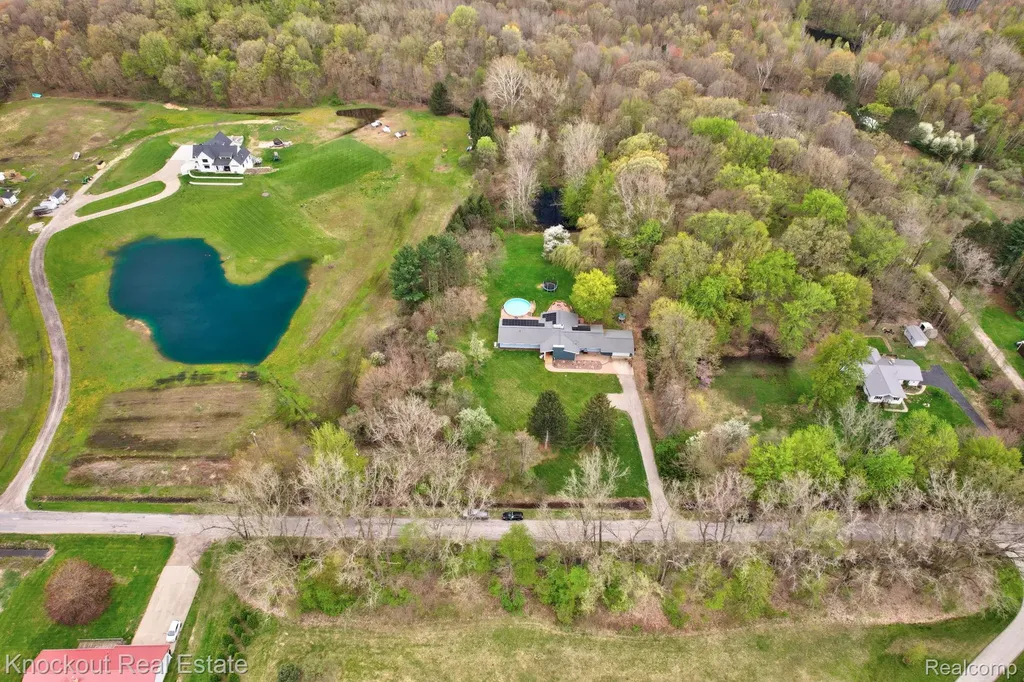 12452 Canada Road Birch Run Township MI 48415