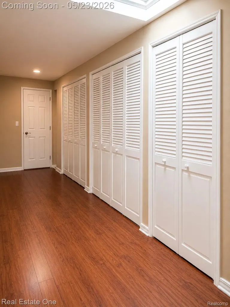27634 Wellington Street Farmington Hills City MI 48334
