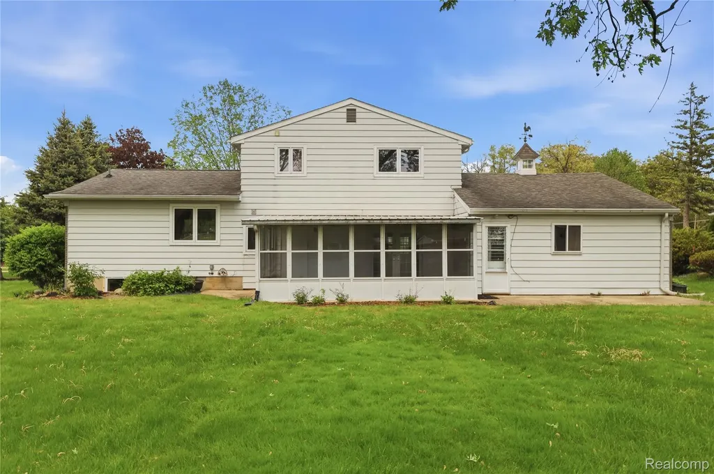 4168 Mccandlish Road Grand Blanc Charter Township MI 48439