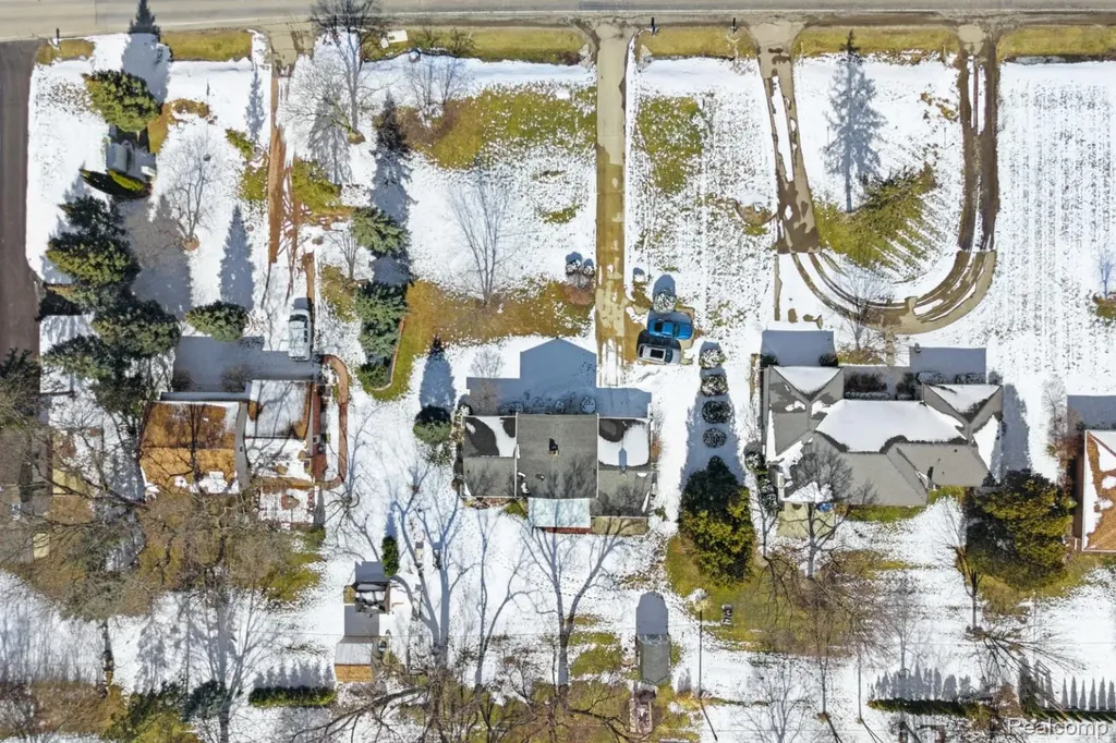 4168 Mccandlish Road Grand Blanc Charter Township MI 48439