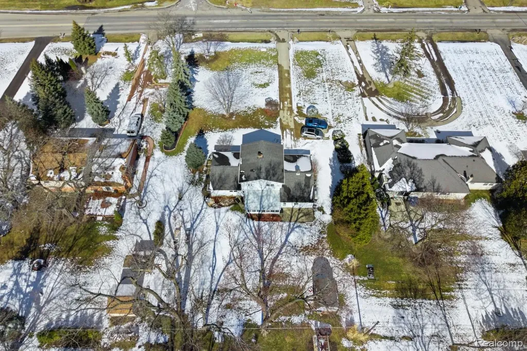 4168 Mccandlish Road Grand Blanc Charter Township MI 48439