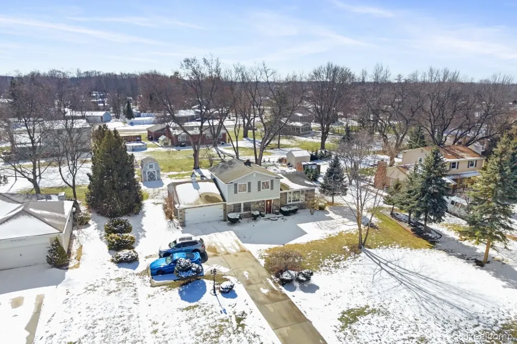4168 Mccandlish Road Grand Blanc Charter Township MI 48439