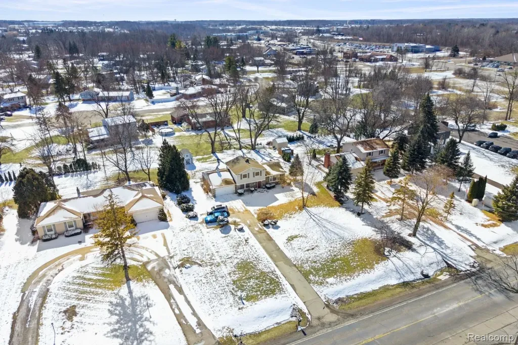4168 Mccandlish Road Grand Blanc Charter Township MI 48439