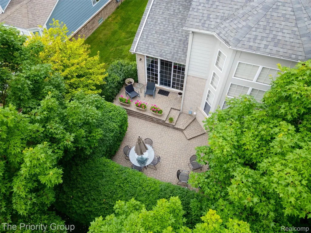 6083 Village Court Independence Charter Township MI 48346