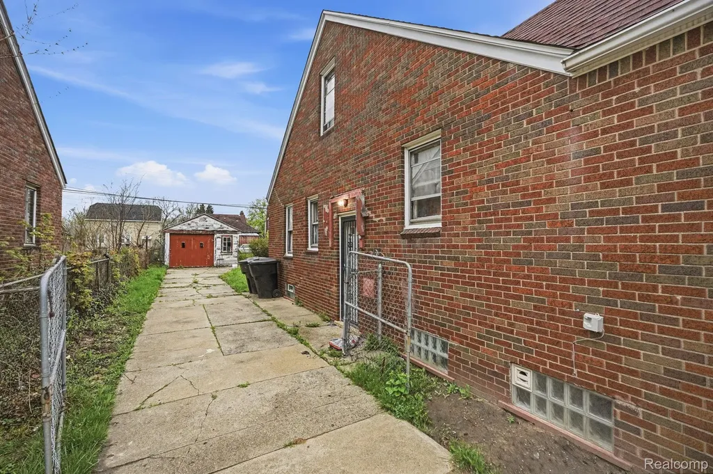 11421 Engleside Street Detroit City MI 48205