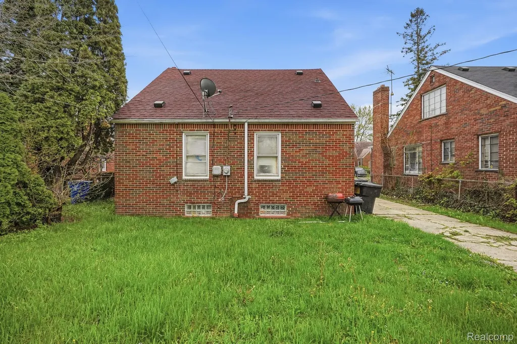 11421 Engleside Street Detroit City MI 48205