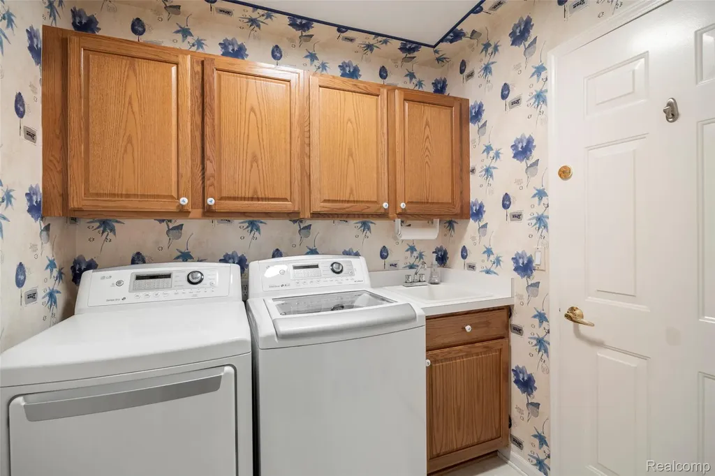 4791 Roundtree Drive Genoa Township MI 48116