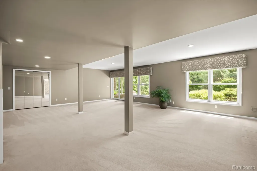 4791 Roundtree Drive Genoa Township MI 48116