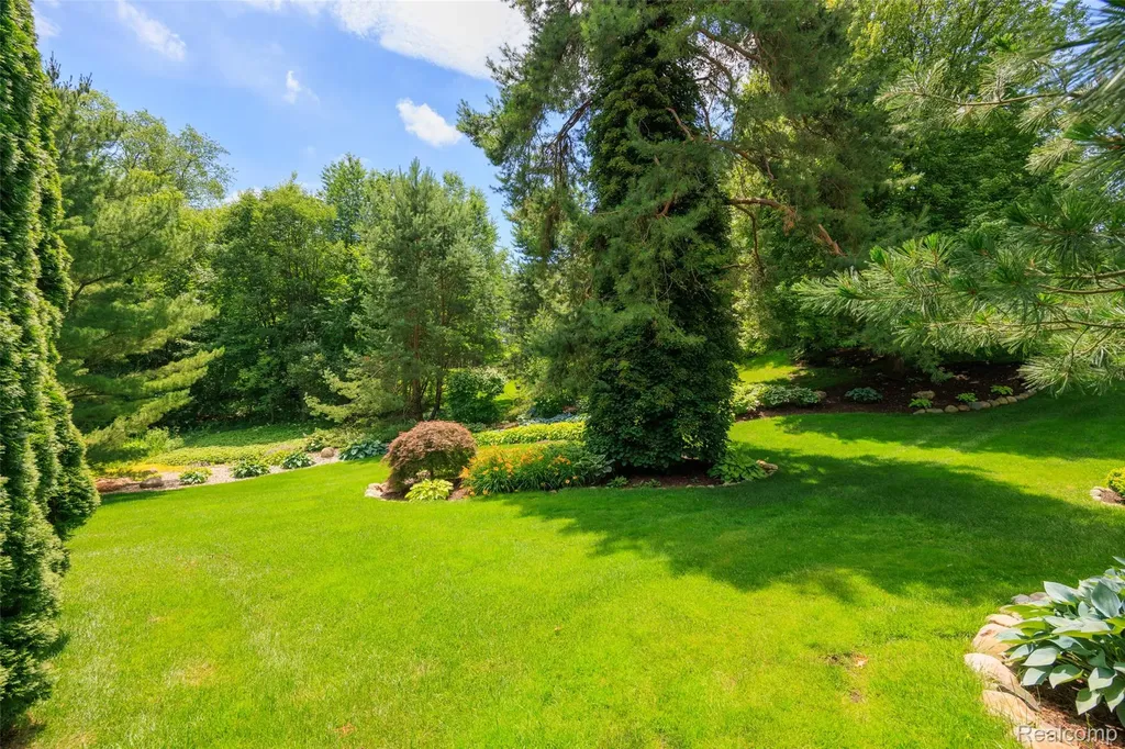4791 Roundtree Drive Genoa Township MI 48116