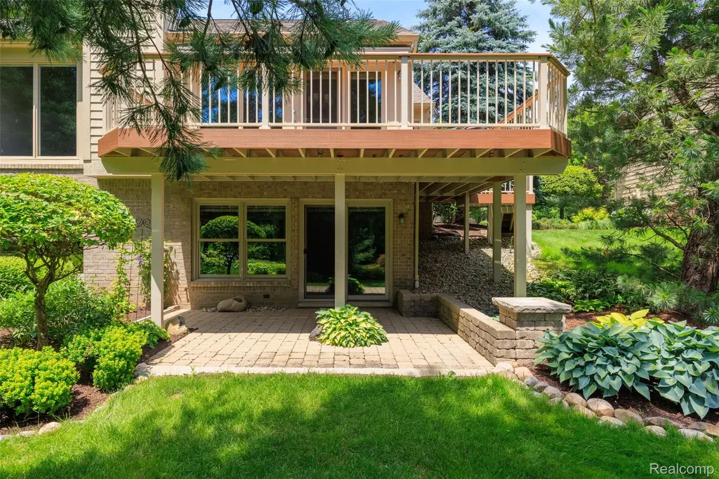 4791 Roundtree Drive Genoa Township MI 48116