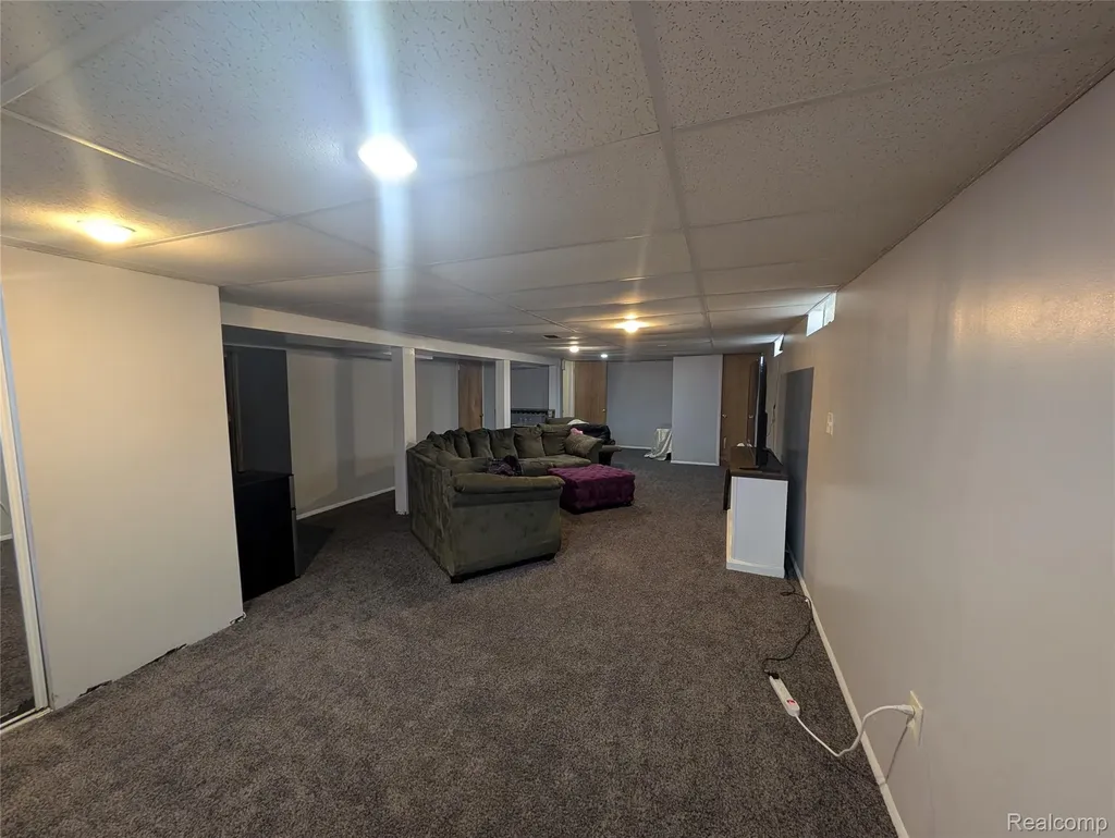 20140 Woodbine Street Detroit City MI 48219