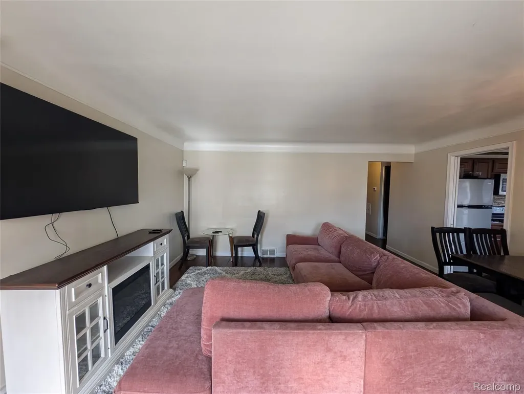 20140 Woodbine Street Detroit City MI 48219