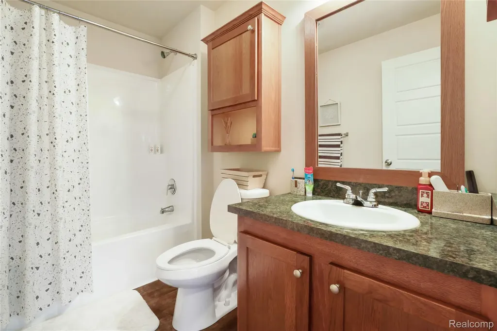 6267 Imperial Drive Tyrone Township MI 48430